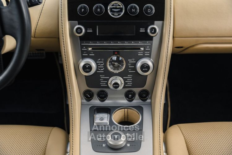 Aston Martin Rapide *Jet Black* - <small></small> 74.900 € <small>TTC</small> - #20