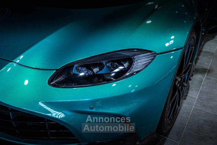 Aston Martin V12 Vantage - Prix sur Demande - #19