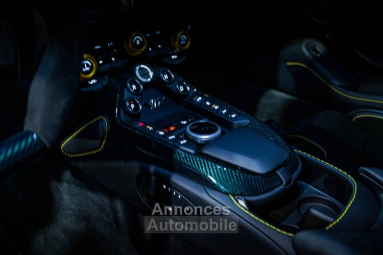 Aston Martin V12 Vantage - Prix sur Demande - #59