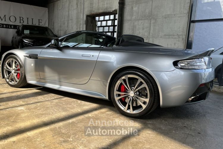 Aston Martin V12 Vantage 5.9 576 7-Speed Sportshift III 1èreM Audio System Aston Martin Premium Audio 700W Garantie 12 mois Prémium - <small></small> 135.990 € <small>TTC</small> - #5