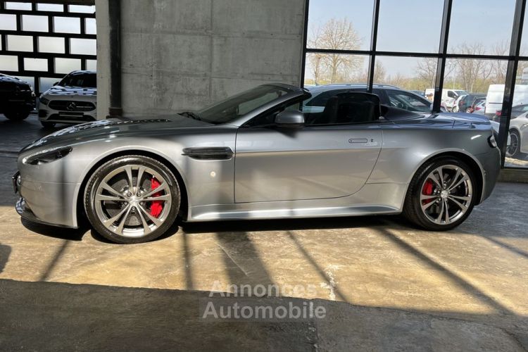 Aston Martin V12 Vantage 5.9 576 7-Speed Sportshift III 1èreM Audio System Aston Martin Premium Audio 700W Garantie 12 mois Prémium - <small></small> 135.990 € <small>TTC</small> - #6