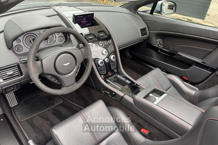 Aston Martin V12 Vantage 5.9 576 7-Speed Sportshift III 1èreM Audio System Aston Martin Premium Audio 700W Garantie 12 mois Prémium - <small></small> 135.990 € <small>TTC</small> - #23