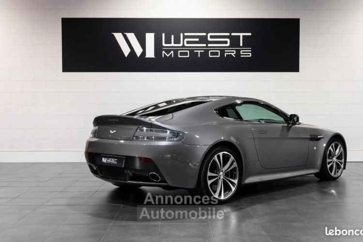 Aston Martin V12 Vantage 6.0 517 – Française Entretien exclusif Baquets Carbone Alcantara - <small></small> 124.900 € <small>TTC</small> - #4