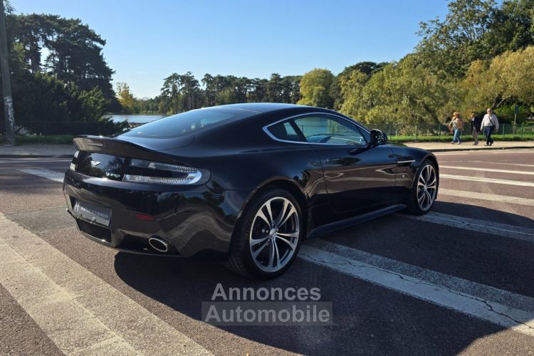 Aston Martin V12 Vantage 6.0 V12 517 CH BVM - <small></small> 139.900 € <small>TTC</small> - #10