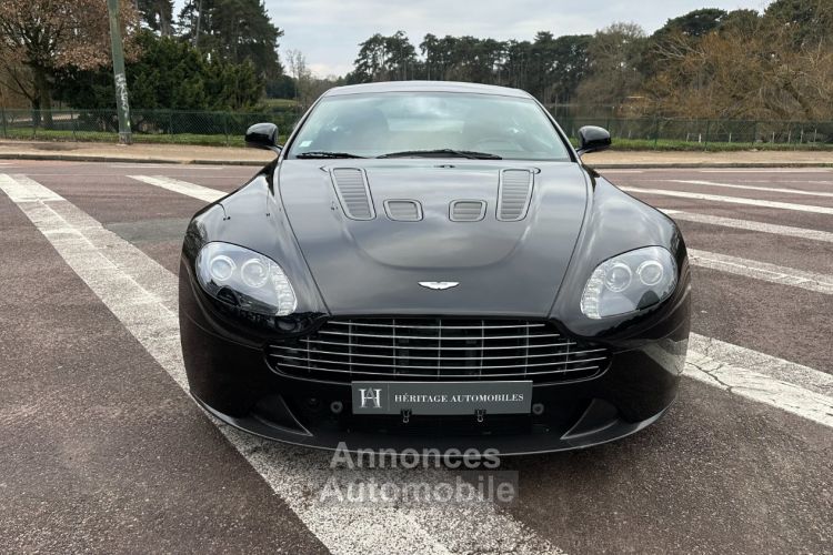 Aston Martin V12 Vantage 6.0 V12 517 CH BVM - <small></small> 139.900 € <small>TTC</small> - #16