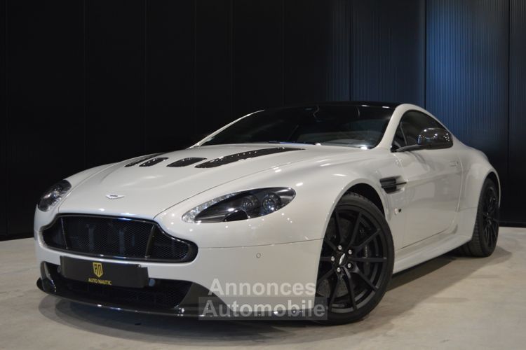 Aston Martin V12 Vantage S 5.9i 574 ch Sportshift III 27.000 km - <small></small> 135.900 € <small></small> - #1