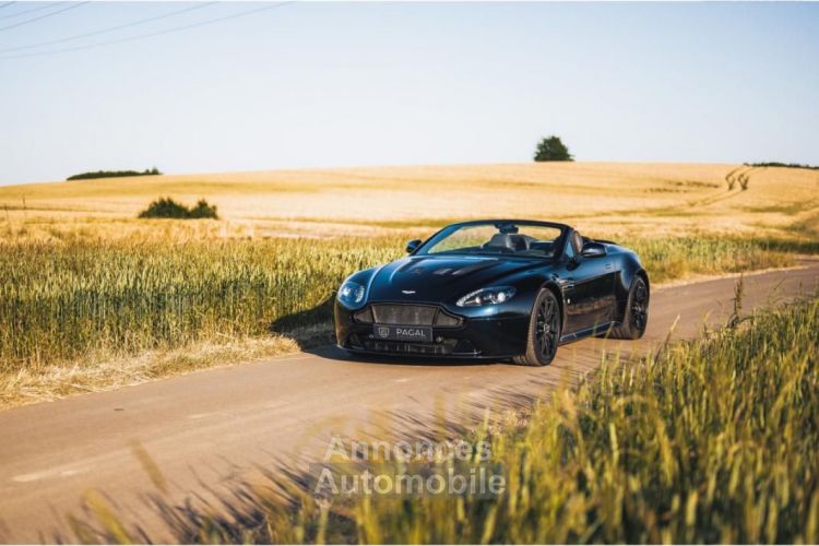 Aston Martin V12 Vantage S ROADSTER | LLD 1490e-Mois ULTRAMARINE CAMERA PIANO BLACK PPF - <small></small> 159.900 € <small>TTC</small> - #1