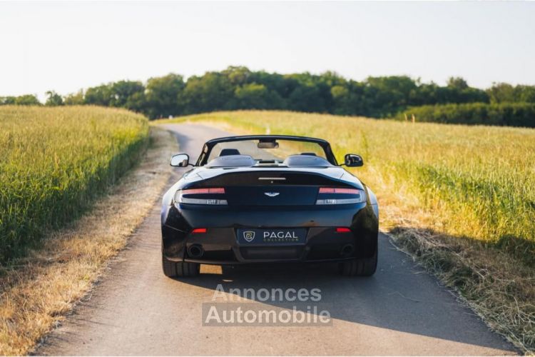 Aston Martin V12 Vantage S ROADSTER | LLD 1490e-Mois ULTRAMARINE CAMERA PIANO BLACK PPF - <small></small> 159.900 € <small>TTC</small> - #4