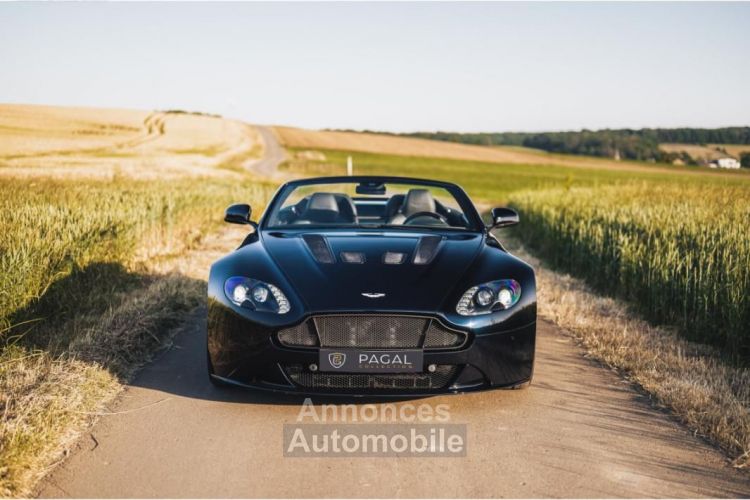 Aston Martin V12 Vantage S ROADSTER | LLD 1490e-Mois ULTRAMARINE CAMERA PIANO BLACK PPF - <small></small> 159.900 € <small>TTC</small> - #8