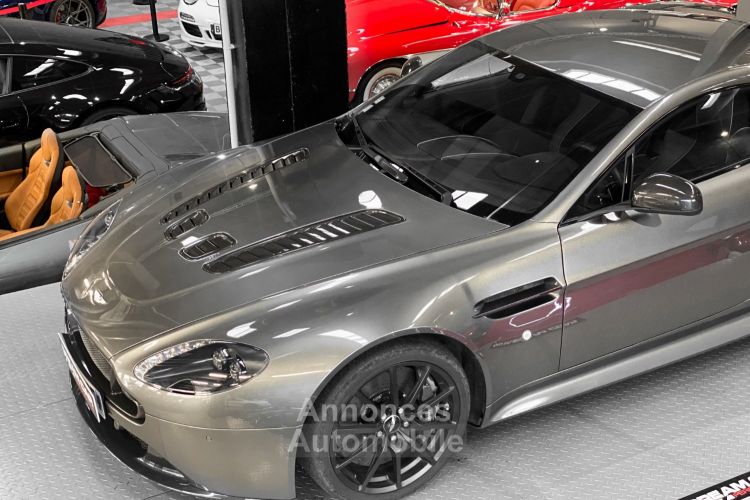 Aston Martin V12 Vantage V12 VANTAGE AMR - 1 Of 100 - <small></small> 219.900 € <small></small> - #12