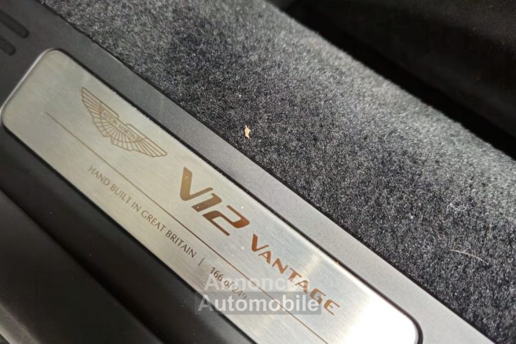 Aston Martin V12 Vantage V12 VANTAGE ROADSTER 249 EXEMPLAIRES 700ch - <small></small> 465.000 € <small></small> - #36