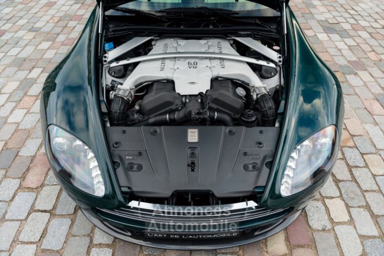 Aston Martin V12 Vantage *Goodwood Green* - <small></small> 144.900 € <small>TTC</small> - #27