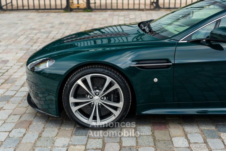 Aston Martin V12 Vantage *Goodwood Green* - <small></small> 144.900 € <small>TTC</small> - #35