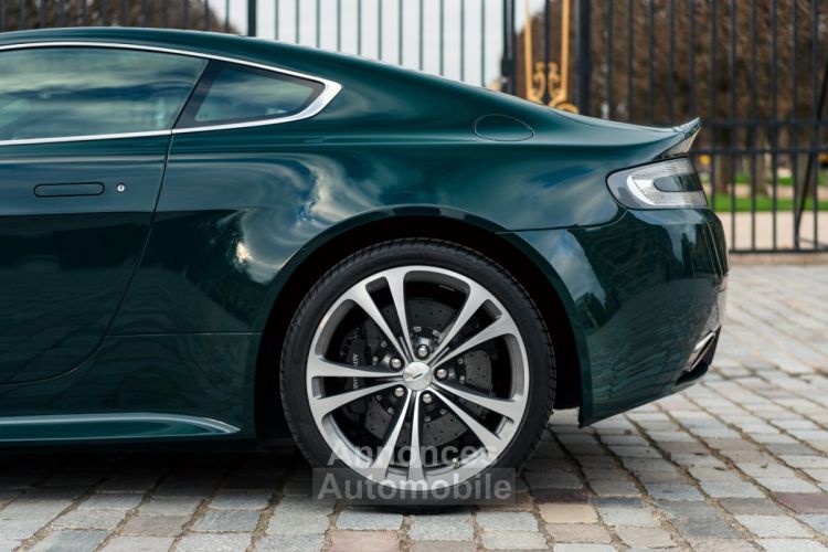 Aston Martin V12 Vantage *Goodwood Green* - <small></small> 144.900 € <small>TTC</small> - #36