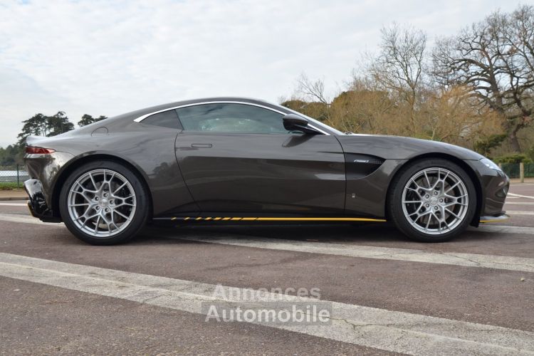 Aston Martin V8 Vantage 007 Edition - <small></small> 210.000 € <small></small> - #4