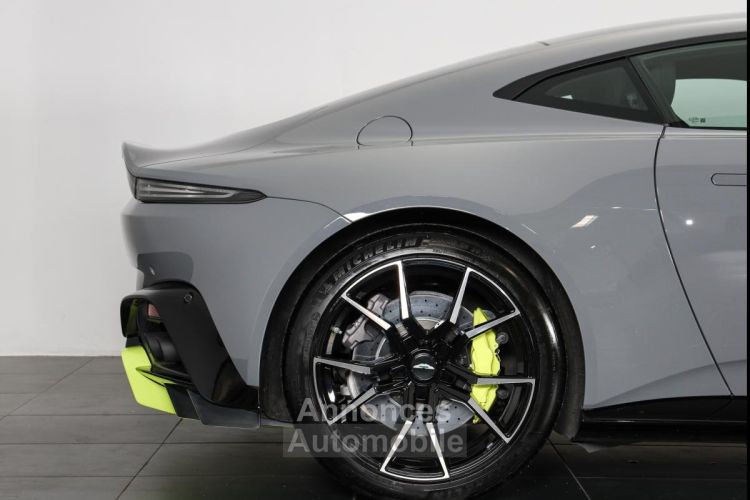 Aston Martin V8 Vantage 4.0 L BI TURBO - <small></small> 129.900 € <small>TTC</small> - #19