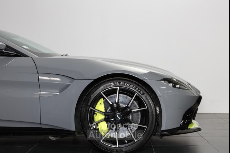 Aston Martin V8 Vantage 4.0 L BI TURBO - <small></small> 129.900 € <small>TTC</small> - #29