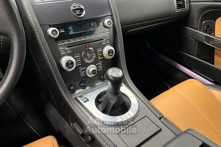 Aston Martin V8 Vantage 420 ch 4.7 BVM/ Sièges électriques/ Clé Crystal/ Carnet complet - <small></small> 69.990 € <small>TTC</small> - #10