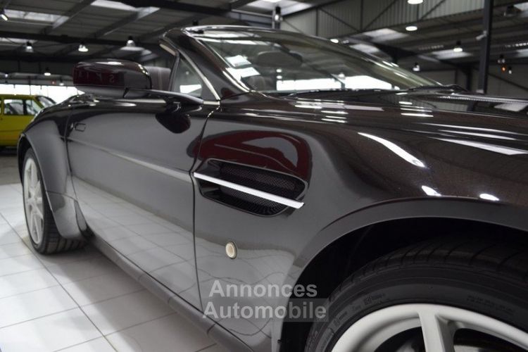 Aston Martin V8 Vantage 4.3l Roadster - <small></small> 69.900 € <small>TTC</small> - #21