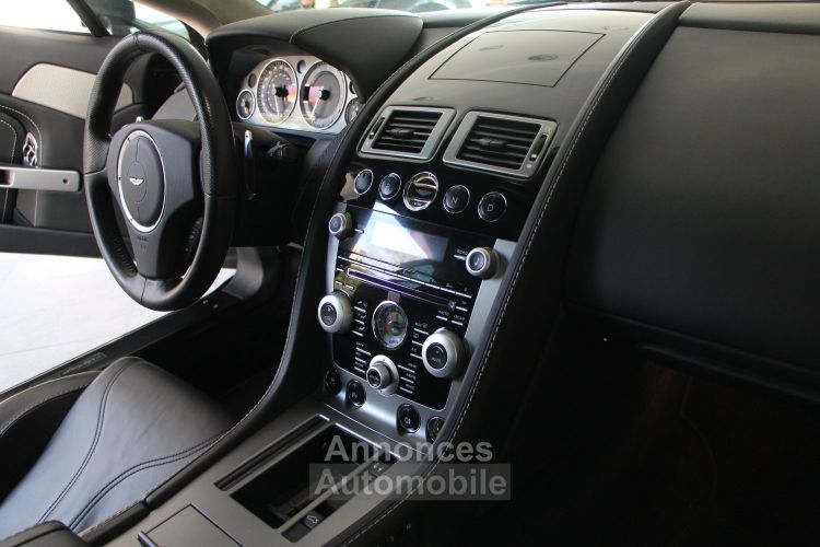 Aston Martin V8 Vantage 4.7 Coupe N420 Sportshift BVS - <small>A partir de </small>690 EUR <small>/ mois</small> - #16