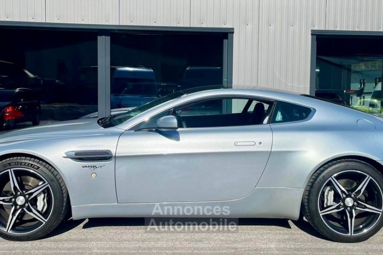 Aston Martin V8 Vantage 4.7 / Garantie 12 mois - <small></small> 62.900 € <small>TTC</small> - #2