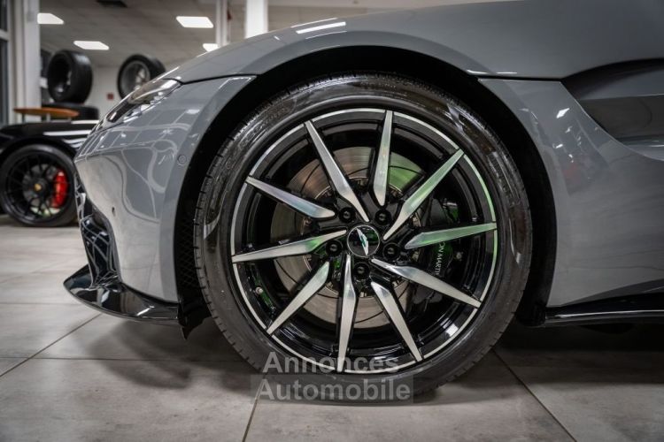 Aston Martin V8 Vantage Aston Martin V8 Vantage Vantage*Carbon*Premium Audio - <small></small> 153.000 € <small>TTC</small> - #4