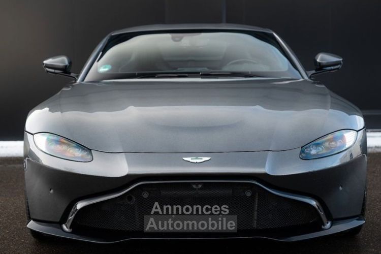 Aston Martin V8 Vantage Aston Martin V8 Vantage * Magnetic Silver * Véhicule En France - <small></small> 128.990 € <small>TTC</small> - #4