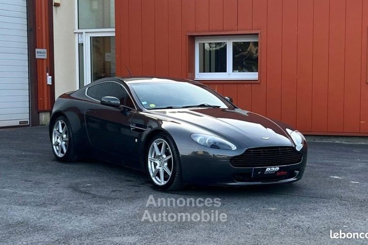 Aston Martin V8 Vantage boite meca 3.9 l 385 ch - <small></small> 49.990 € <small>TTC</small> - #1