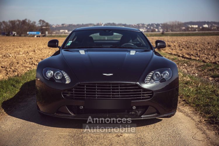 Aston Martin V8 Vantage COUPE 4.7 436 SPORTSHIFT II SP10 Alcantara - Carbone Garantie WTW - <small></small> 74.990 € <small>TTC</small> - #2