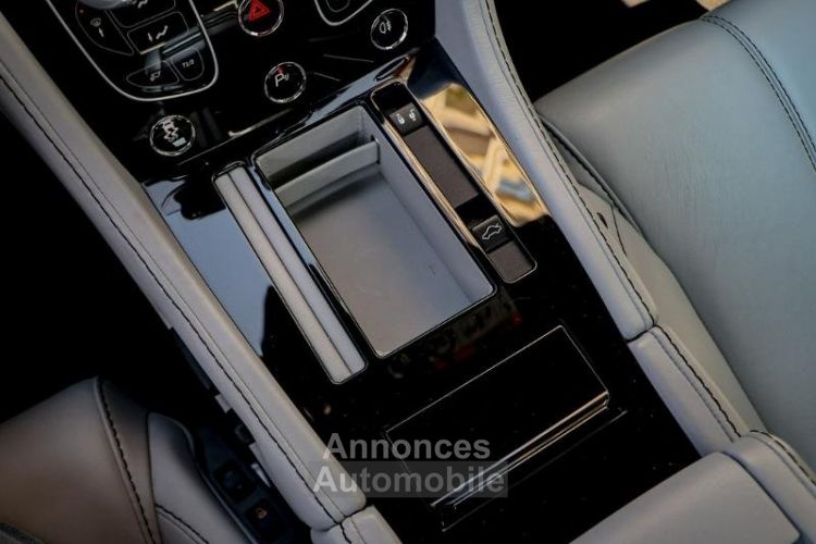 Aston Martin V8 Vantage Coupé 4.7L 426 Sportshift - <small></small> 83.000 € <small>TTC</small> - #15