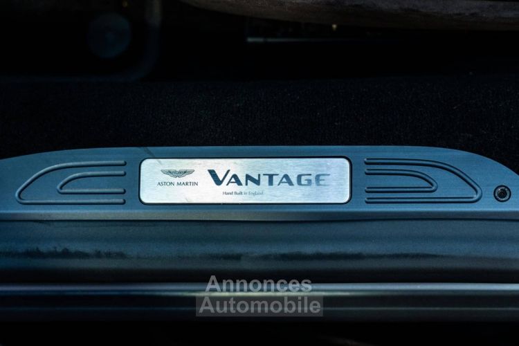 Aston Martin V8 Vantage COUPE 510CH - <small></small> 129.900 € <small>TTC</small> - #25