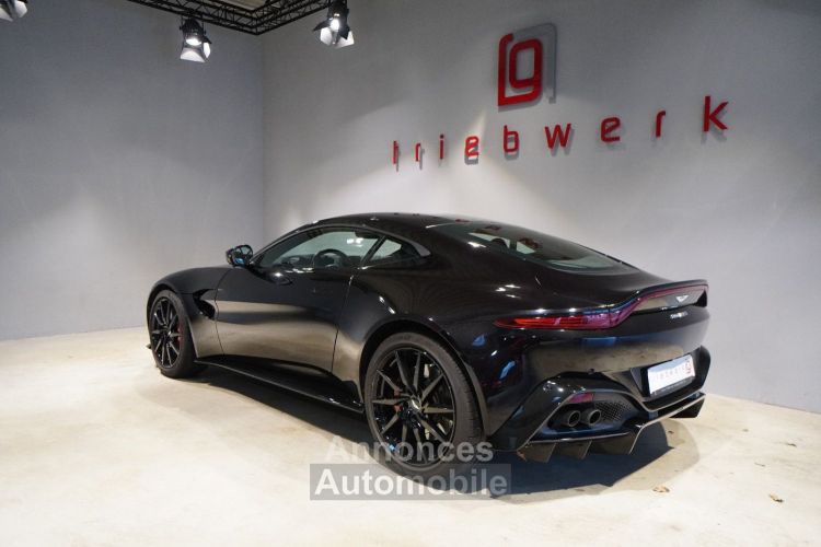 Aston Martin V8 Vantage Full black intérieur alcantara Première main Garantie 12 mois - <small></small> 127.900 € <small>TTC</small> - #2