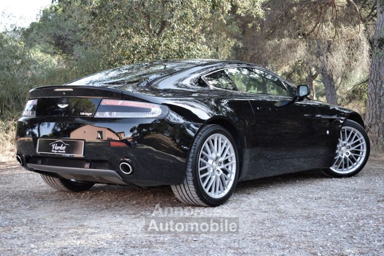 Aston Martin V8 Vantage MAGNIFIQUE ASTON MARTIN VANTAGE 4.7 V8 426ch BVS SPORTSHIFT ORIGINE FRANCE 2009 SEULEMENT 59000 KILOMETRES SUIVI AVEC CARNET + FACTURES GRAND ENTRETIE - <small></small> 62.990 € <small>TTC</small> - #14