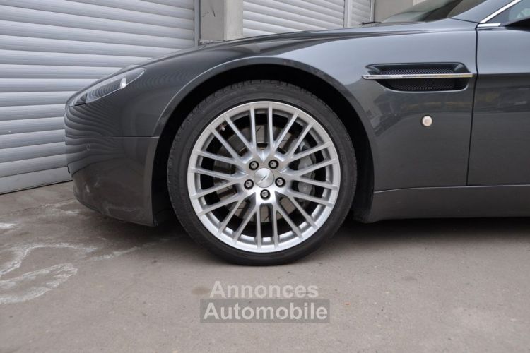 Aston Martin V8 Vantage Manuelle / Garantie 12 mois - <small></small> 83.990 € <small>TTC</small> - #3