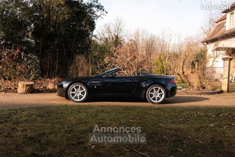 Aston Martin V8 Vantage Roadster - - <small></small> 69.900 € <small>TTC</small> - #2