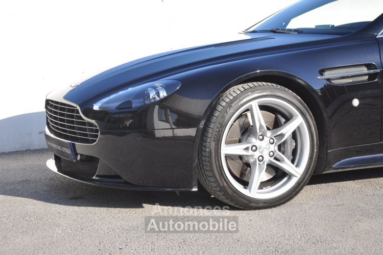 Aston Martin V8 Vantage S Coupe Sportshift II - <small>A partir de </small>990 EUR <small>/ mois</small> - #3