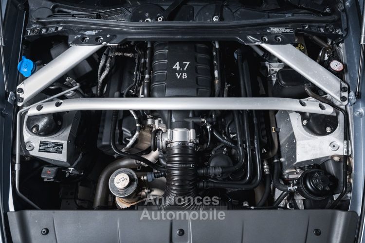 Aston Martin V8 Vantage S N430 V8 4.7 436 Sportshift II - <small>A partir de </small>1.190 EUR <small>/ mois</small> - #41