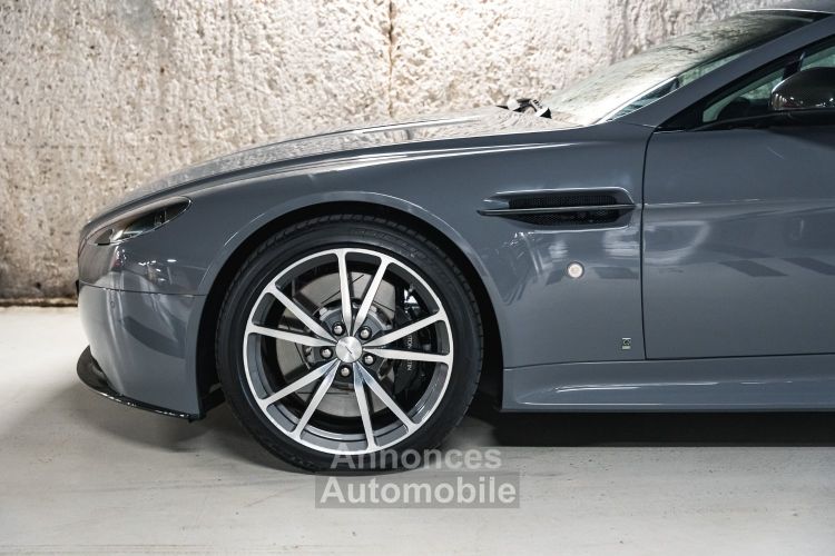 Aston Martin V8 Vantage S Swedish Forest Edition (1 Of 4) V8 4.7 436 - <small></small> 119.900 € <small>TTC</small> - #8