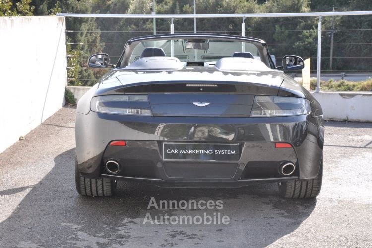Aston Martin V8 Vantage SP10 Roadster S Sportshift II - <small>A partir de </small>690 EUR <small>/ mois</small> - #40