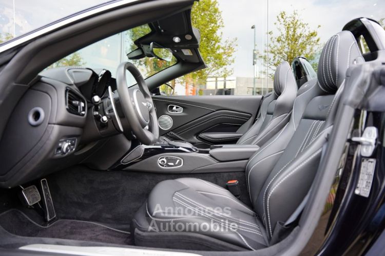 Aston Martin V8 Vantage V8 4.0 510 Roadster Sport 1èreM JA 20  diamantées 360° Comme NEUVE !! Garantie 12 Mois Prémium - <small></small> 118.990 € <small>TTC</small> - #9