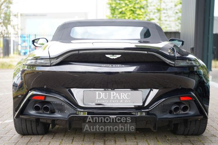 Aston Martin V8 Vantage V8 4.0 510 Roadster Sport 1èreM JA 20  diamantées 360° Comme NEUVE !! Garantie 12 Mois Prémium - <small></small> 118.990 € <small>TTC</small> - #21