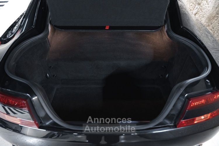 Aston Martin V8 Vantage V8 4.3 385 - <small>A partir de </small>500 EUR <small>/ mois</small> - #17