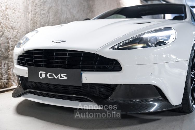 Aston Martin Vanquish (II) V12 6.0 570 Touchtronic 2 - <small>A partir de </small>1.480 EUR <small>/ mois</small> - #6