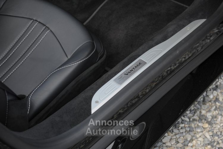 Aston Martin Vantage 4.0 V8 Roadster - <small></small> 154.800 € <small>TTC</small> - #31