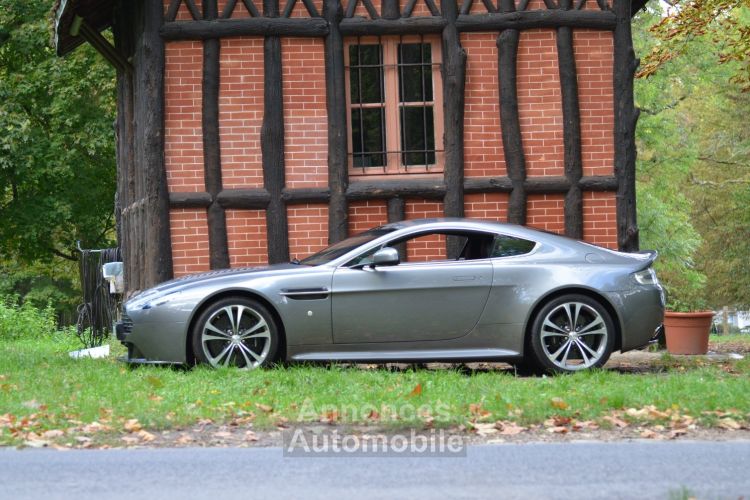 Aston Martin Vantage 6.0 V12 BOITE MECA - <small></small> 129.990 € <small>TTC</small> - #9