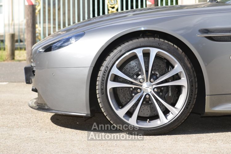 Aston Martin Vantage 6.0 V12 BOITE MECA - <small></small> 134.990 € <small>TTC</small> - #10