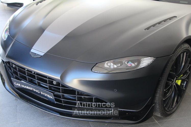 Aston Martin Vantage F1 EDITION ROADSTER - <small>A partir de </small>2.990 EUR <small>/ mois</small> - #7