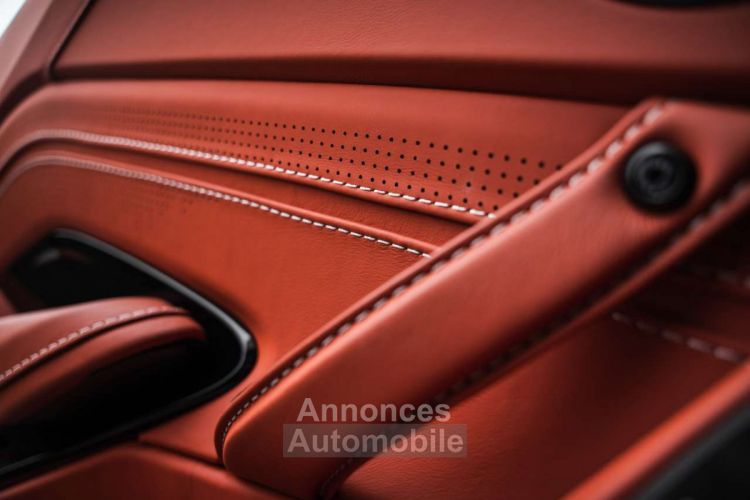 Aston Martin Vantage V12 Coupé 1 of 333 - <small></small> 375.900 € <small>TTC</small> - #20