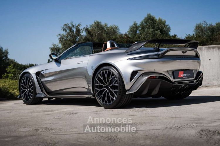 Aston Martin Vantage V12 Roadster 1 of 249 Aluminite Silver - <small></small> 425.900 € <small>TTC</small> - #14