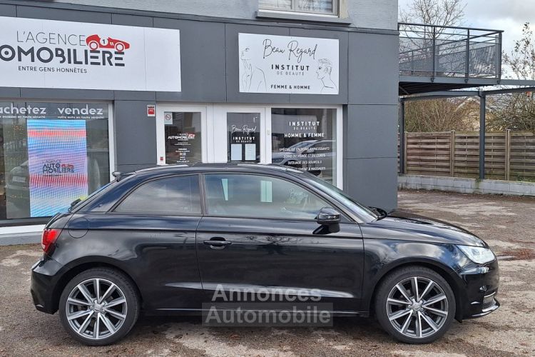 Audi A1 1.0 TFSI 95 S-LINE S-TRONIC - TOIT OUVRANT - BOITE AUTO - <small></small> 14.490 € <small>TTC</small> - #2